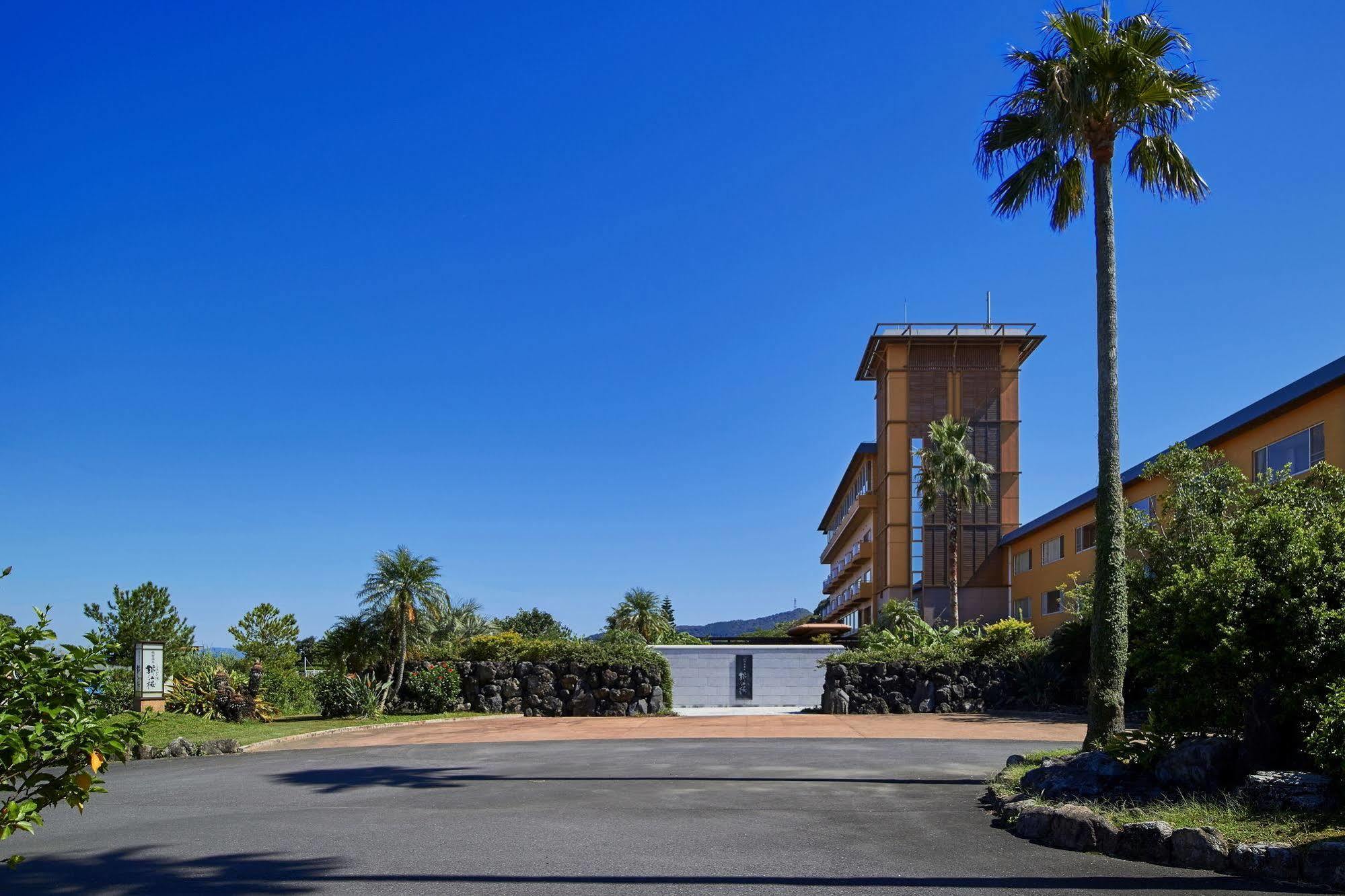 Hotel Koran no Yu Kinkouro Ibusuki Exterior foto